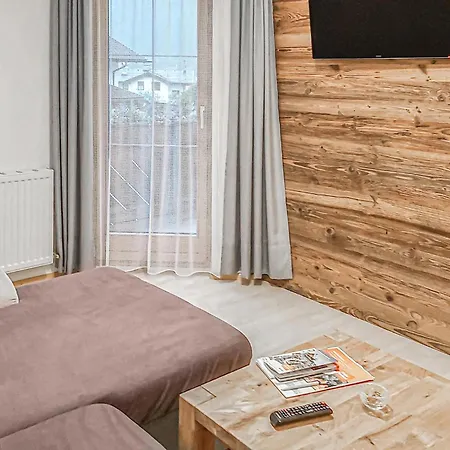 Schoene - Apartmán Pfunds